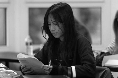Étudiante lecture