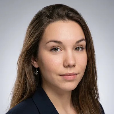 Portrait de Claire Fournier, ancien étudiant Aurlom