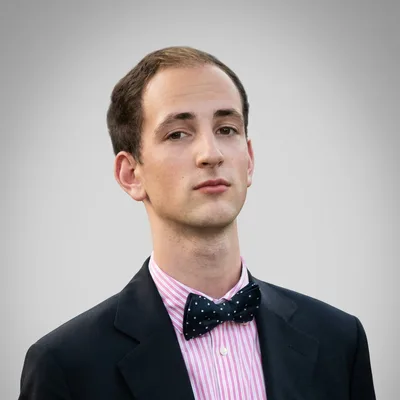 Portrait de Géraud Pelletier Doisy, ancien étudiant Aurlom