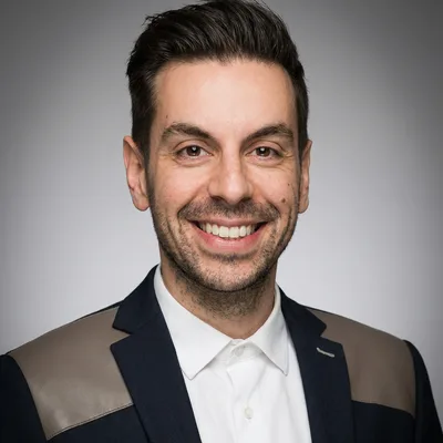 Portrait de Samy Thuillier, ancien étudiant Aurlom
